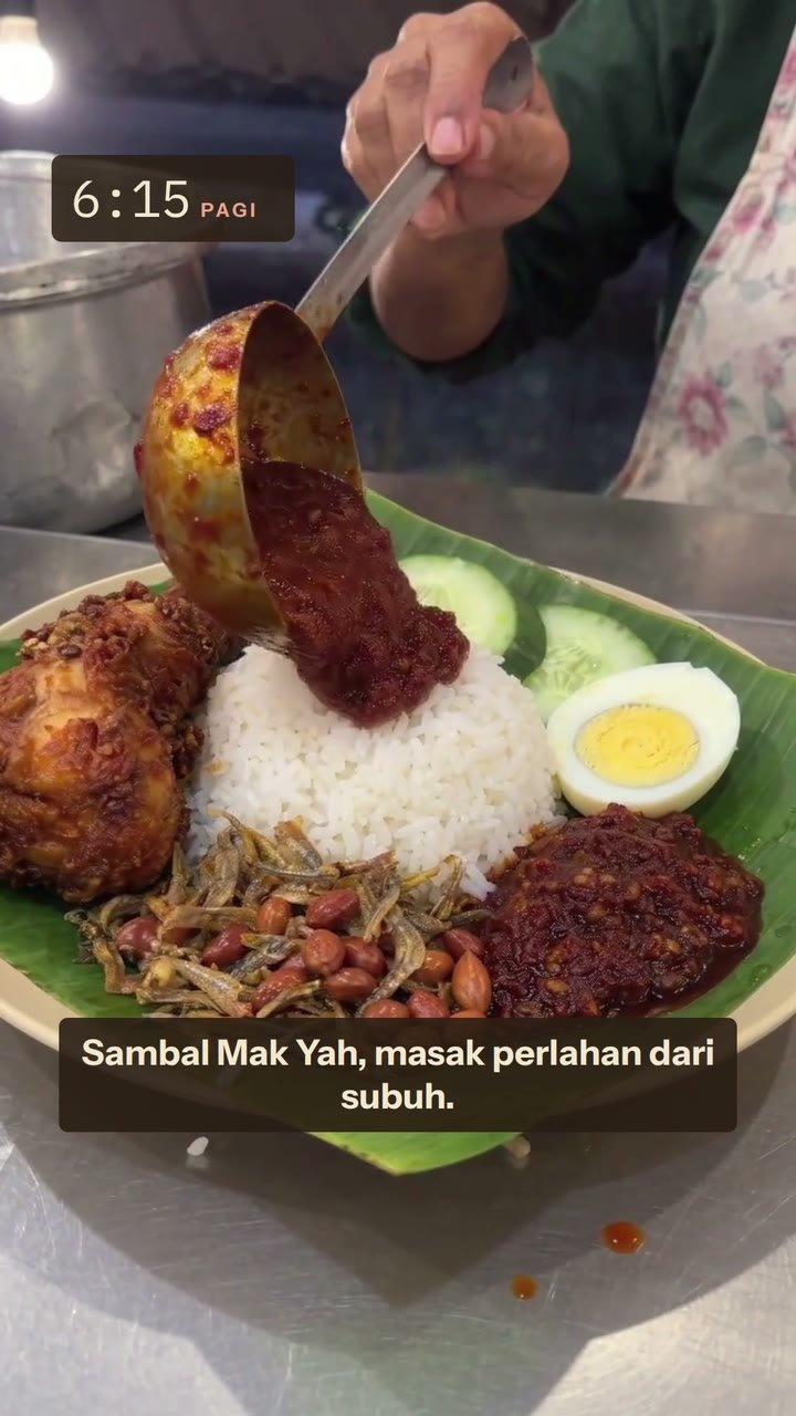 Nasi lemak stall